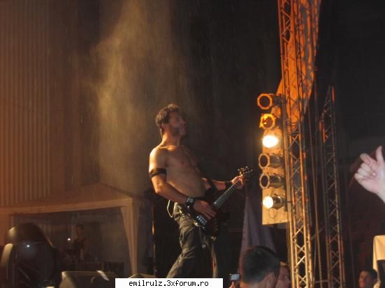 iunie, bloodhound gang arenele romane!!!! E.M.I.L. ROYALTY